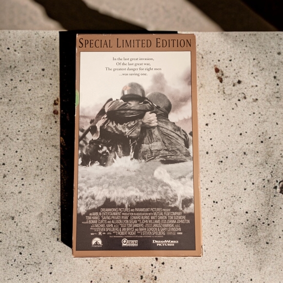 Saving Private Ryan VHS (2-Tape Set, Special Limited Edition) - Picture 3 of 4